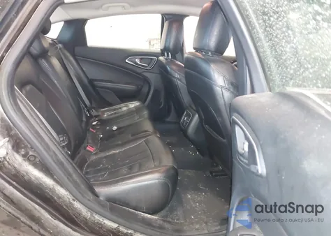 2015 Chrysler 200 C from USA, damaged, VIN 1C3CCCCG5FN524310